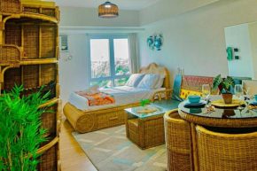 Abreeza Queen Suite 708 - AC, Wifi, Netflix, Kitchen, Washer, Abreeza Mall